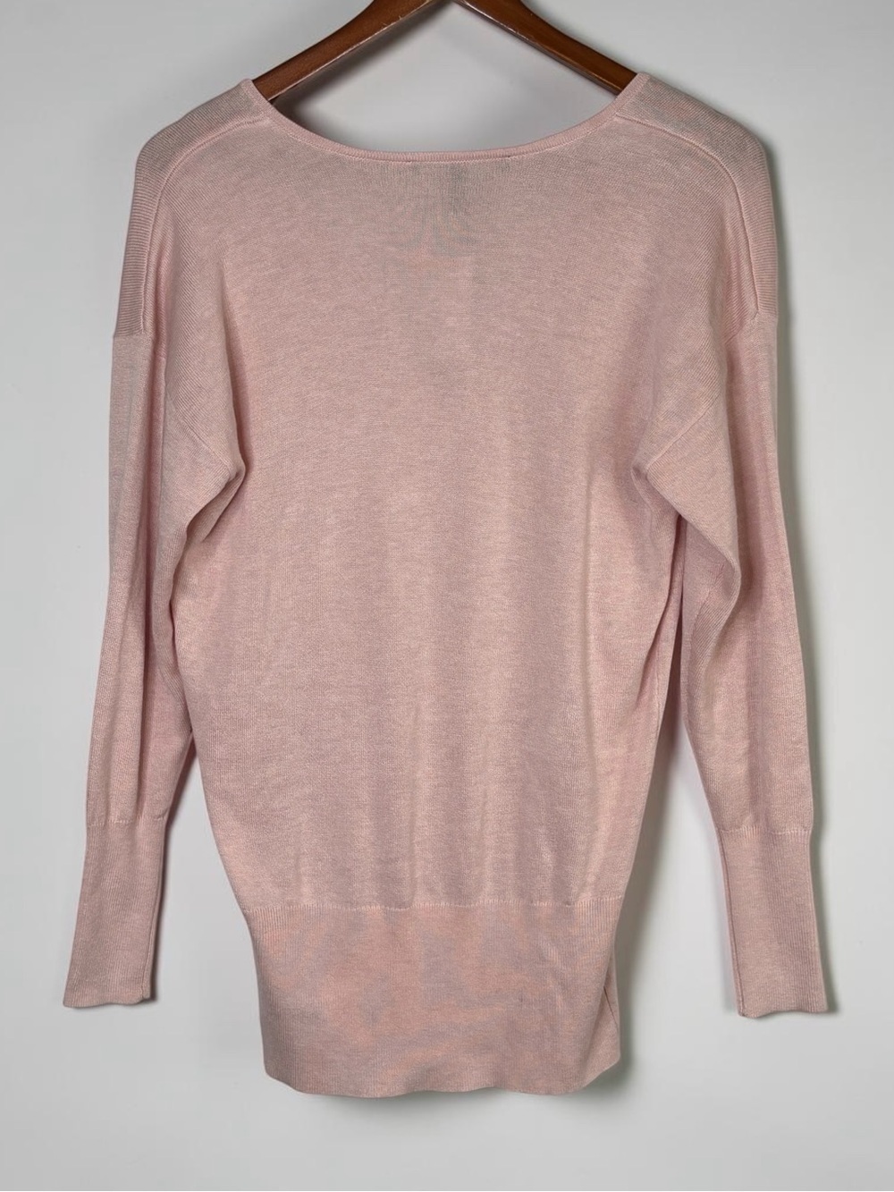 NWT WHBM Heather Rose Pink Ball Chain V-Neck Tunic Sweater S *Subtle Flaw - Picture 4 of 10
